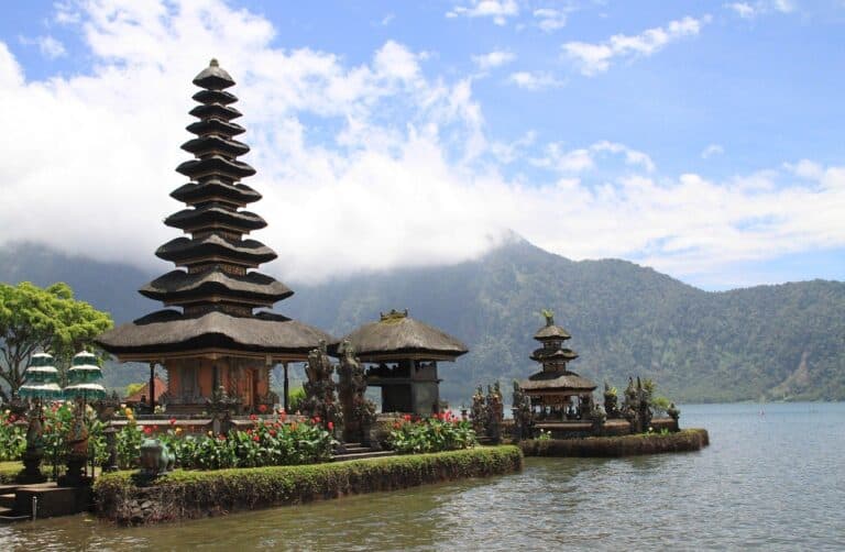 Paket Wisata Bali 5 Hari 4 Malam