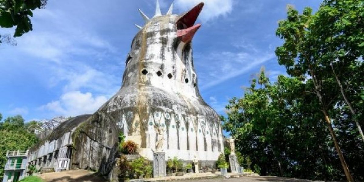 gereja-ayam